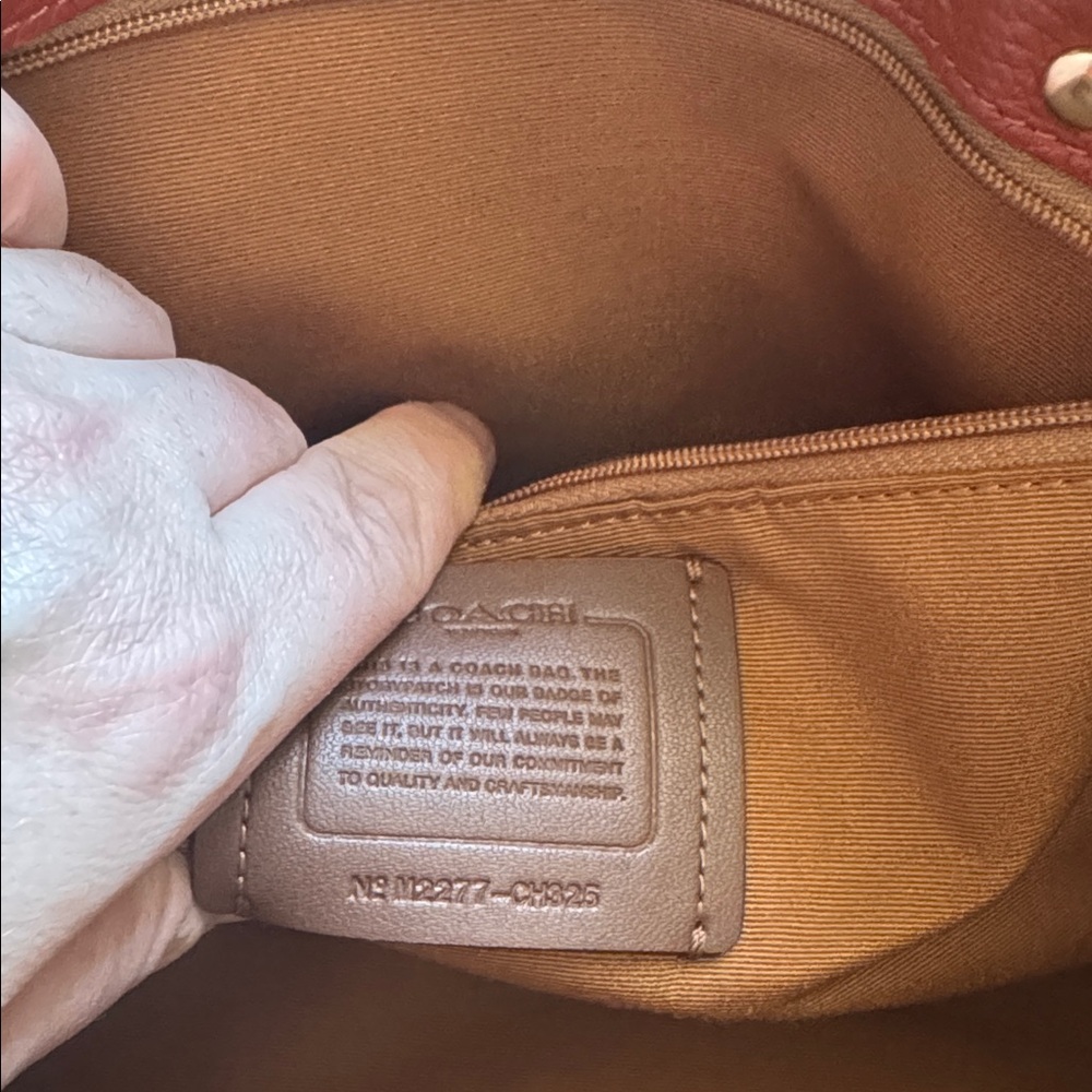 LOW START Coach Dempsey Carryall in signature canvas with strawberry print NWOT - Picture 8 of 11